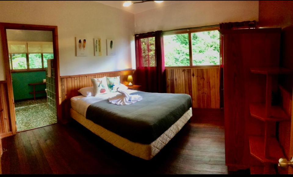 Bed and Breakfast El Refugio La Brisa Del Diablo Валье-Орнито Экстерьер фото